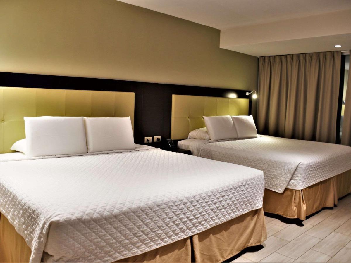 Delfines Collection Hotel By Mercure Santa Cruz de La Sierra Exterior photo