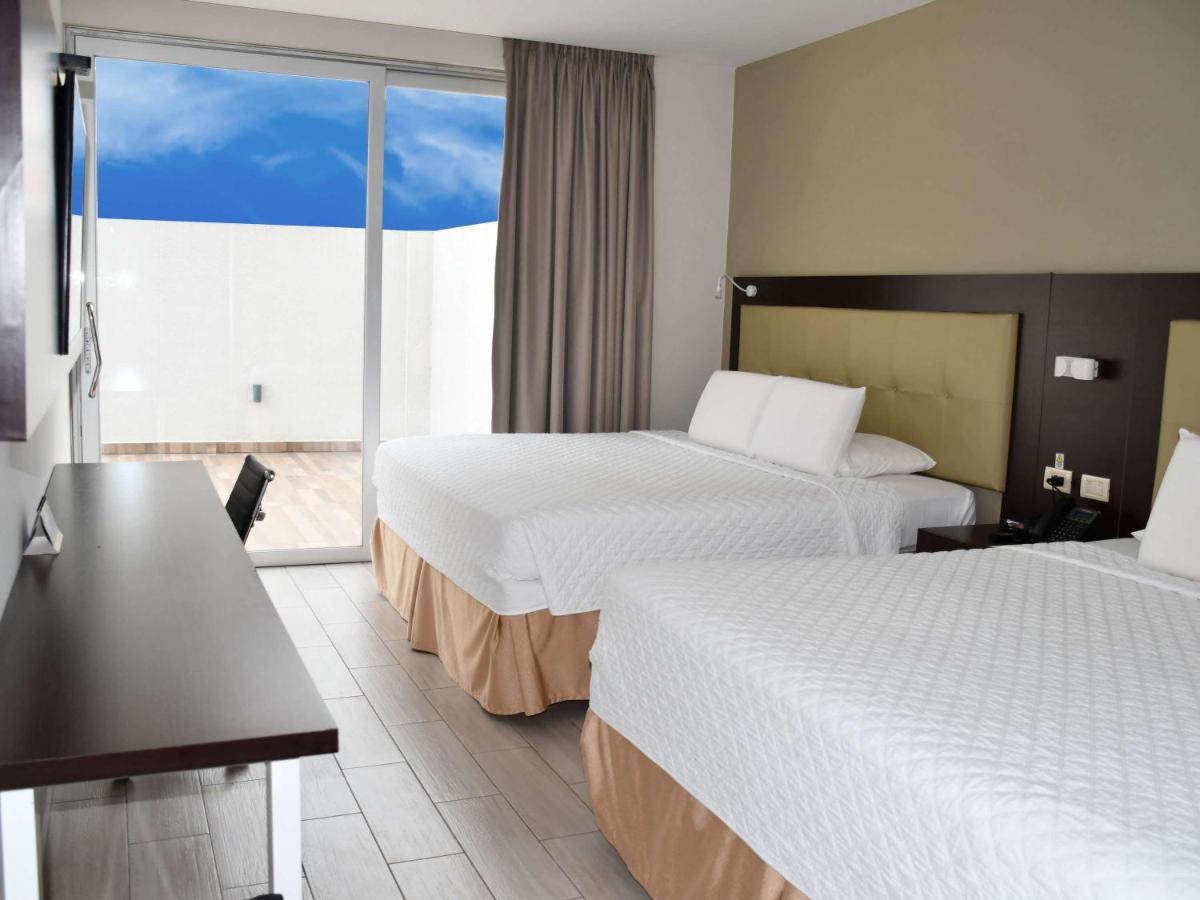Delfines Collection Hotel By Mercure Santa Cruz de La Sierra Exterior photo